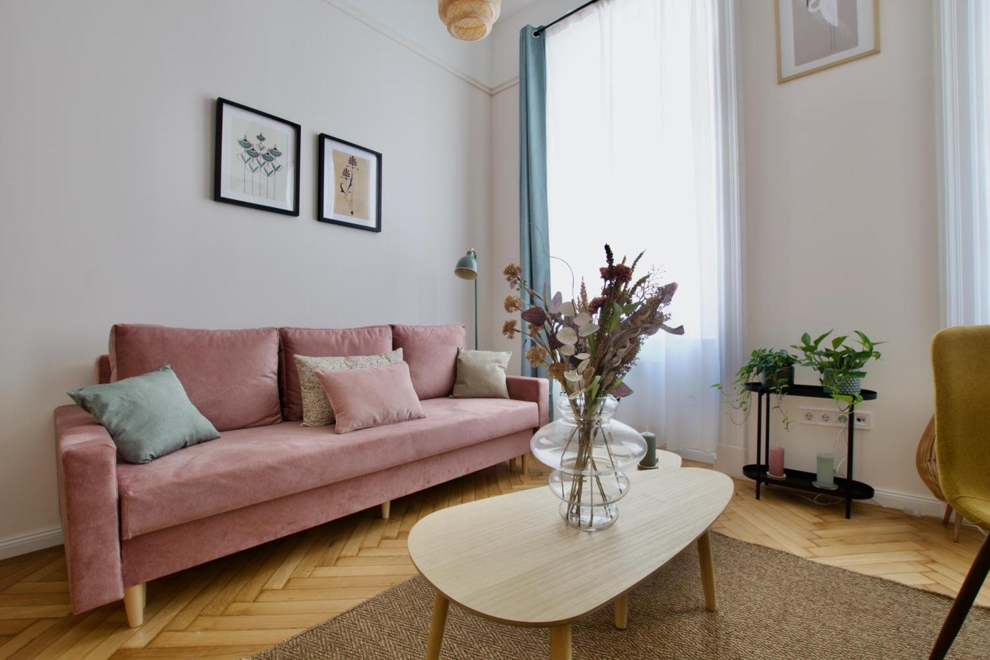 Standard By Hi5-paulay Ede * Boedapest