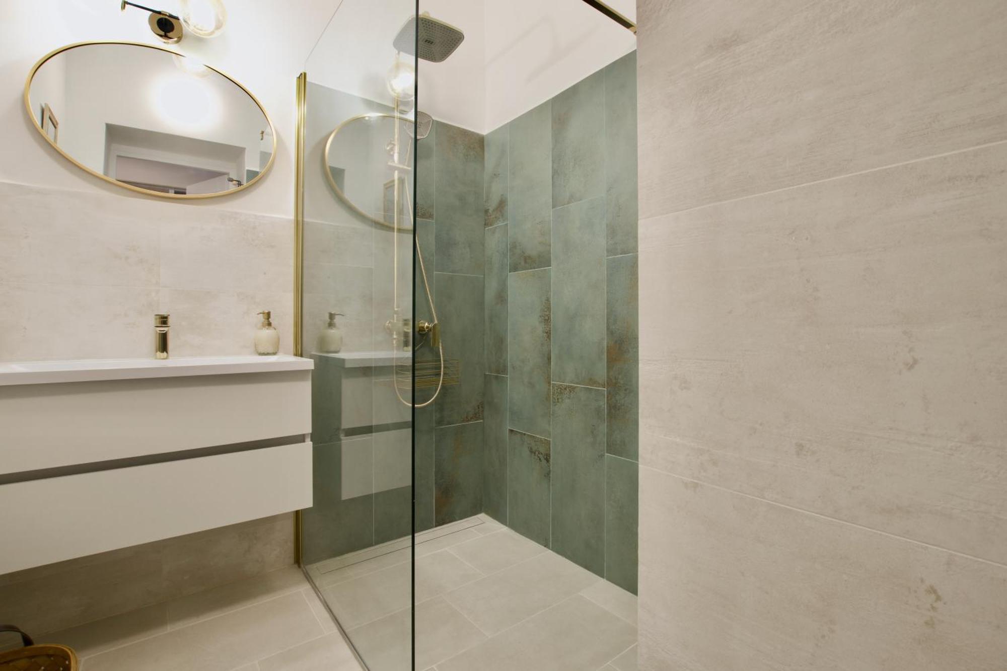 Appartement Standard By Hi5-paulay Ede *